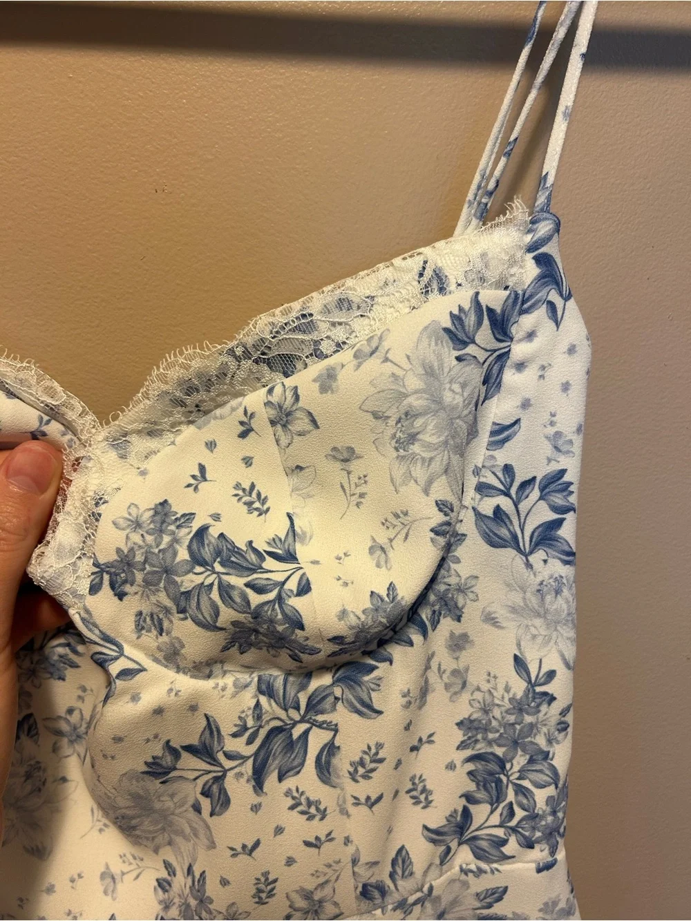 House of CB Dress Charlotte Like New- blue and cream - Picture 6 of 12